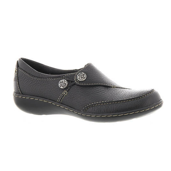 Clarks Ashland Lane Slip-On (Women's) - size 8.5 XW - Picture 1 of 5
